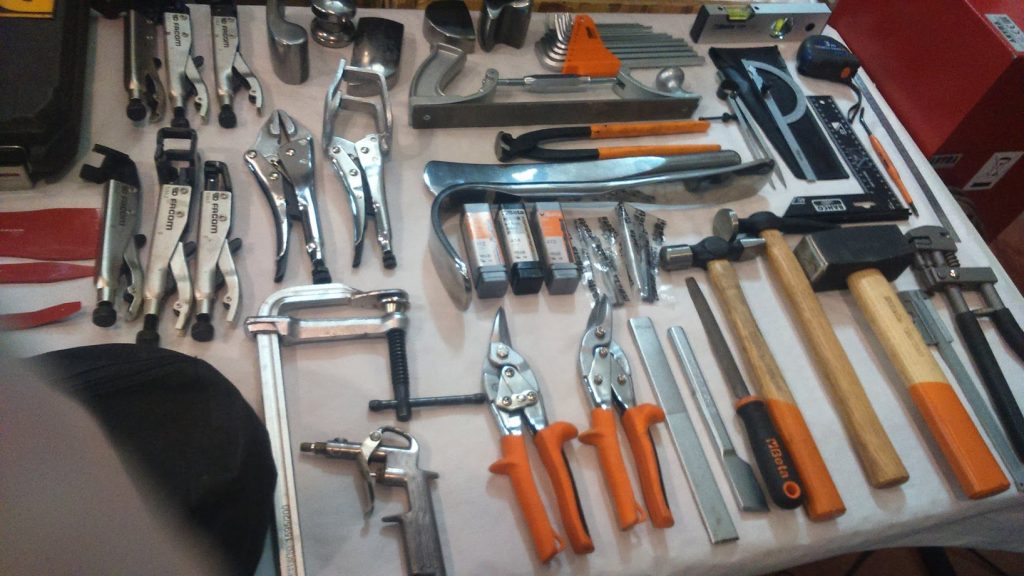 Herramientas para chapa y pintura