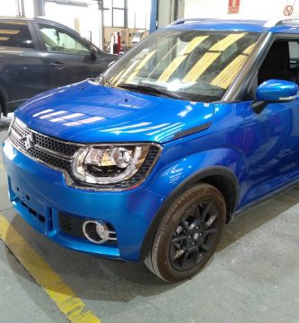 reparación chapa y pintura suzuki ignis azul