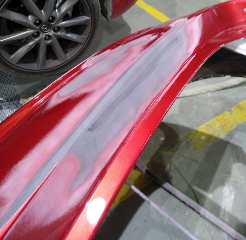 Reparación de plásticos de automoción